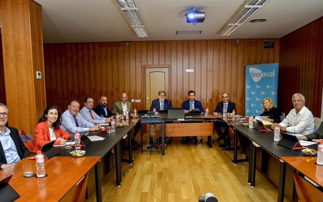 El Consejo de Administración de Iberaval elige como presidente a César Pontvianne