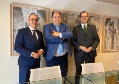 Iberaval traslada al Gobierno de La Rioja la importancia de colaborar en favor de las pymes de la Comunidad