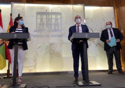 Iberaval y el Gobierno de La Rioja facilitarán 112 millones de euros en su línea de apoyo a la compra de la uva