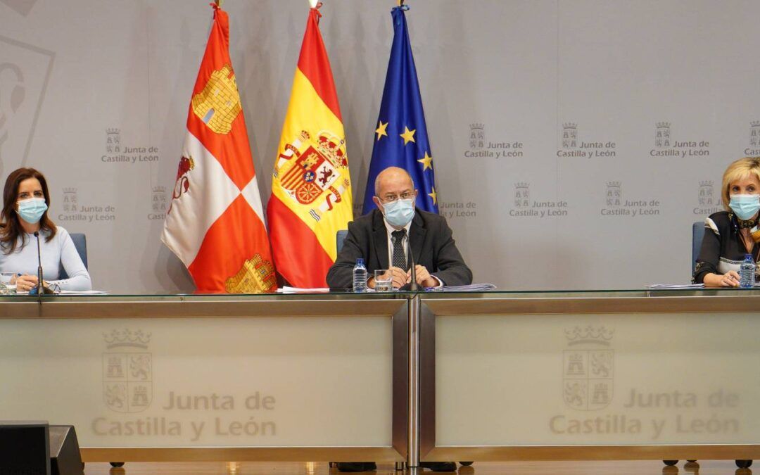 La Junta aprueba 5,4 millones de euros para que Iberaval apoye a empresas del sector hostelero y afectadas por la COVID-19