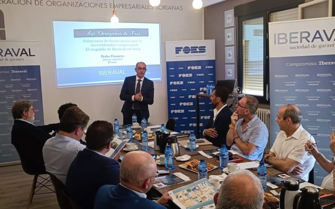 Pisonero combate la “incertidumbre” con una revisión de los principales valores macroeconómicos del momento