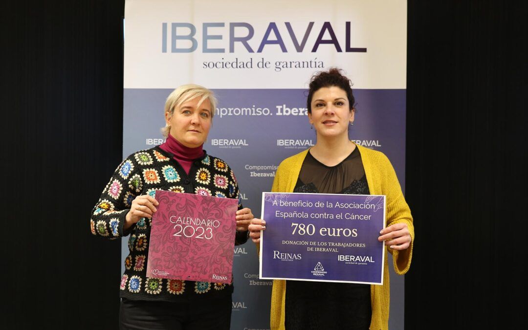 La plantilla de Iberaval aporta su granito de arena a la lucha contra el cáncer gracias al calendario solidario de Reinas Corsetería